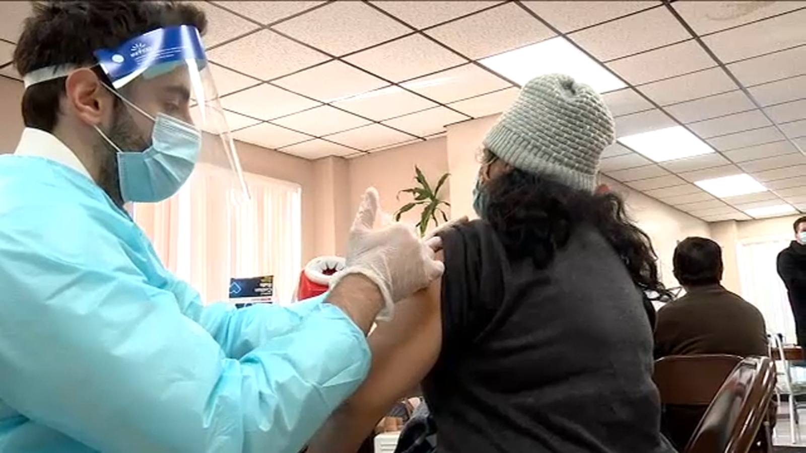 New COVID vaccination center opens in Staten Island despite supply shortages - New COVID vaccination center opens in Staten Island despite supply shortages