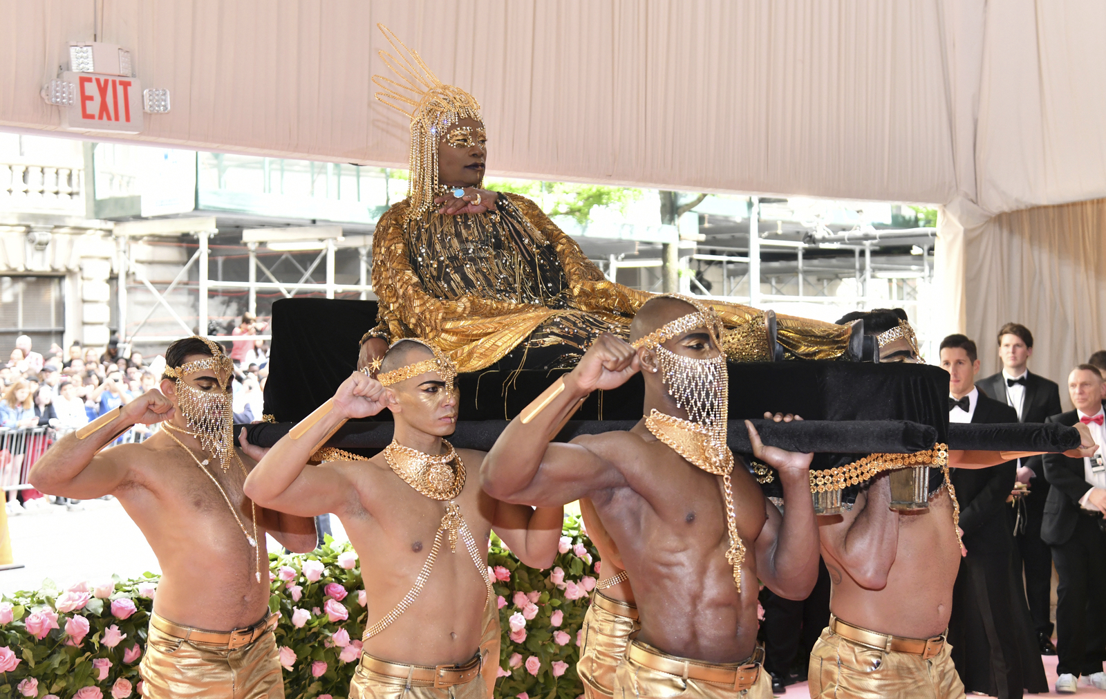 What looks will A-listers turn out for the 2022 Met Gala 'Gilded Glamour' theme? - 2022 What looks will A-listers turn out for the 2022 Met Gala 'Gilded Glamour' theme?