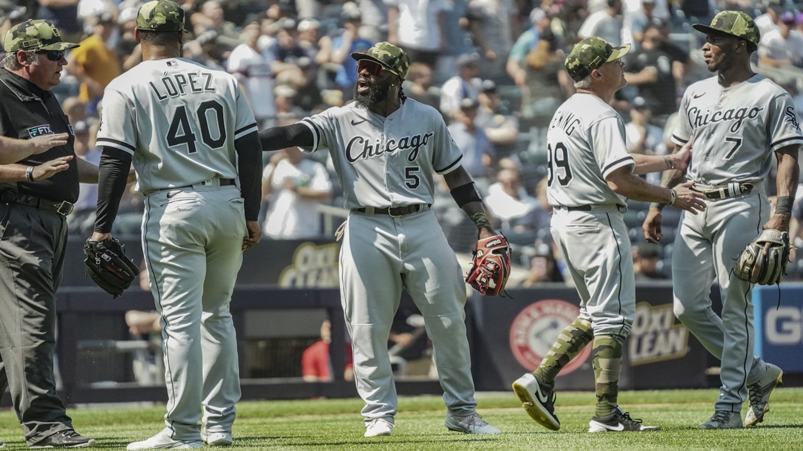 White Sox shortstop accuses Yankees' Josh Donaldson of making racist remark - baseball White Sox shortstop accuses Yankees' Josh Donaldson of making racist remark
