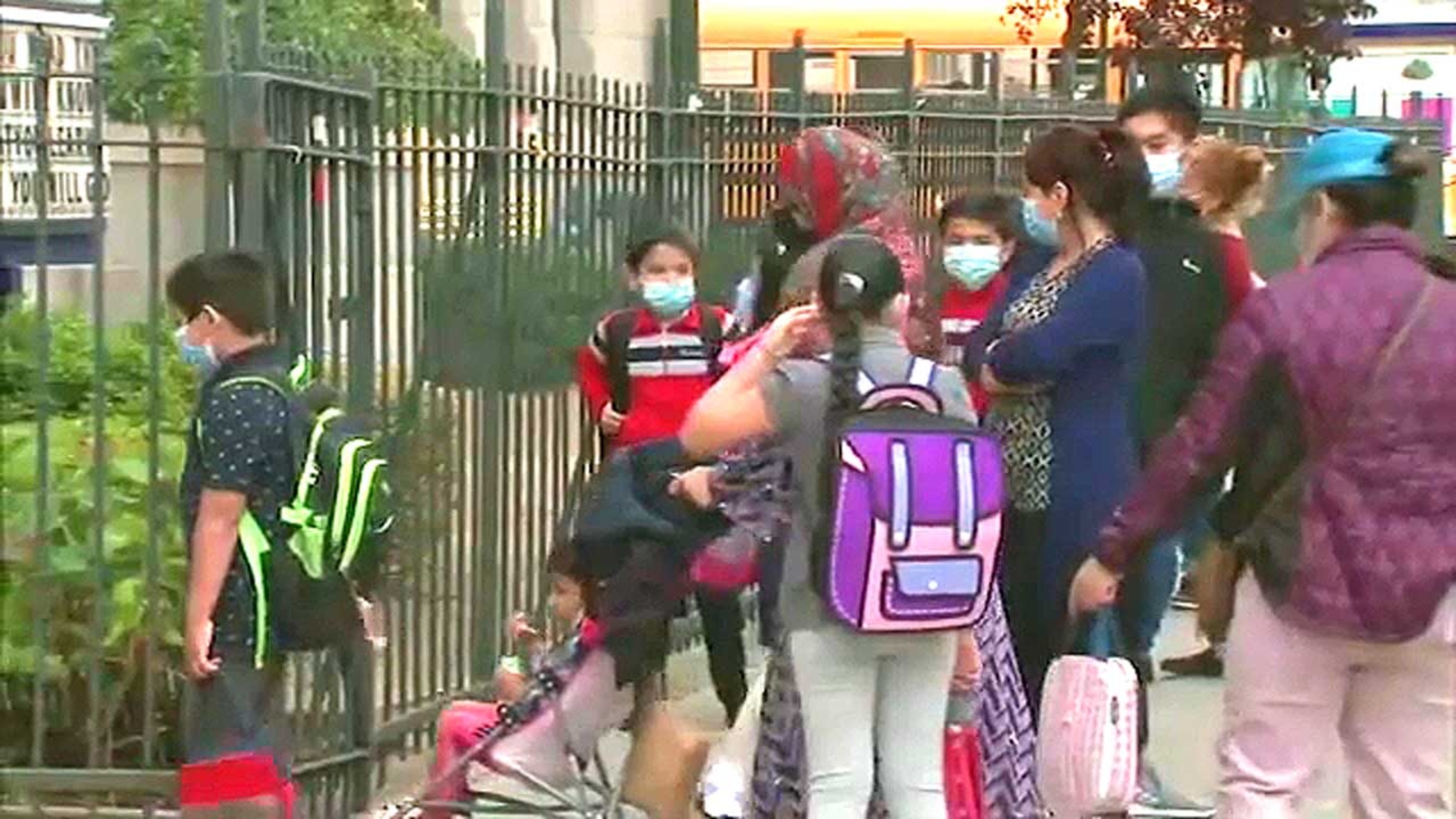 Students return to in-person learning in former New York City red zones - Students return to in-person learning in former New York City red zones