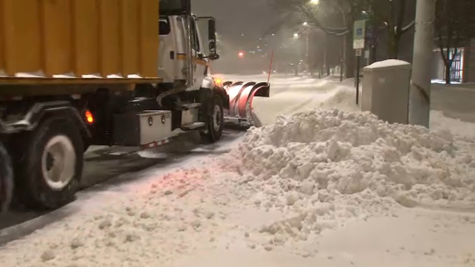 Snowstorm causes treacherous conditions in parts of Hudson Valley - Snowstorm causes treacherous conditions in parts of Hudson Valley