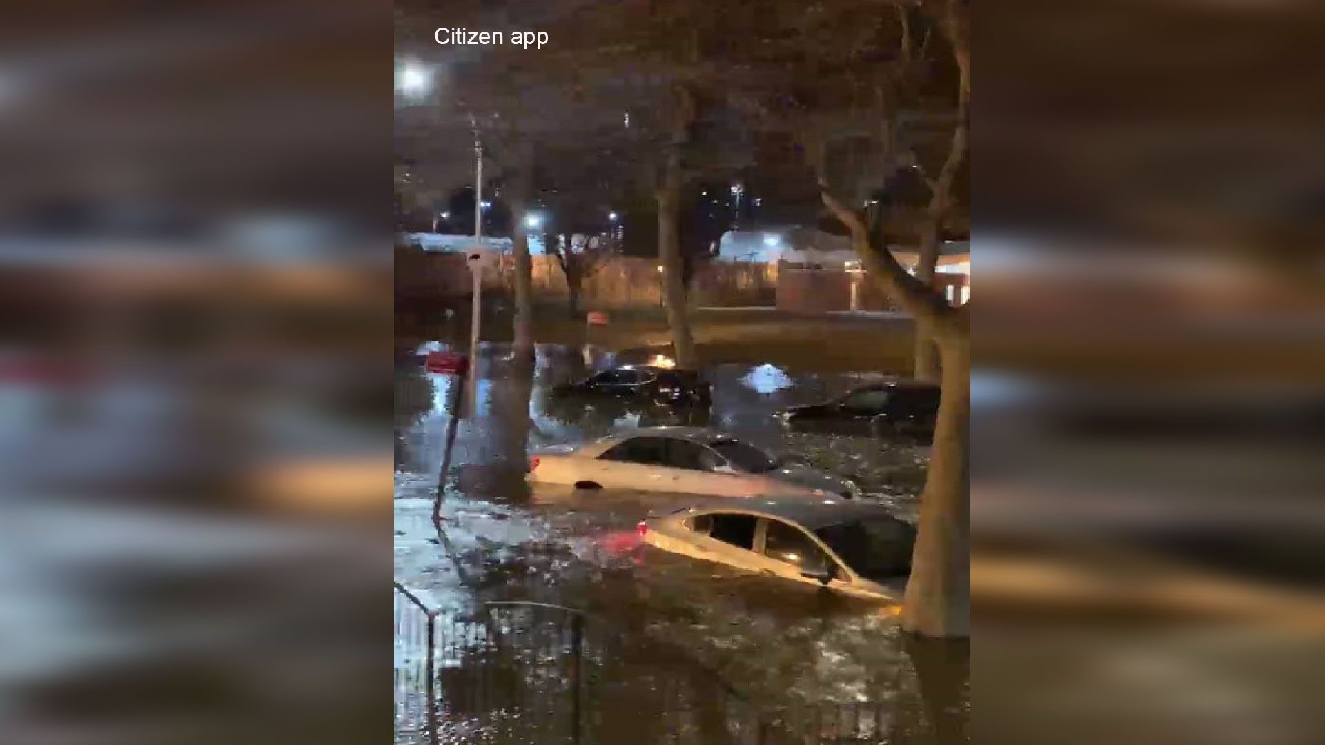 Water Main Break Floods Street Damages Cars In Long Island City Queens Abc7 New York