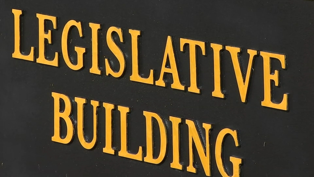 Proposed bill to reopen NC schools won't use money as leverage