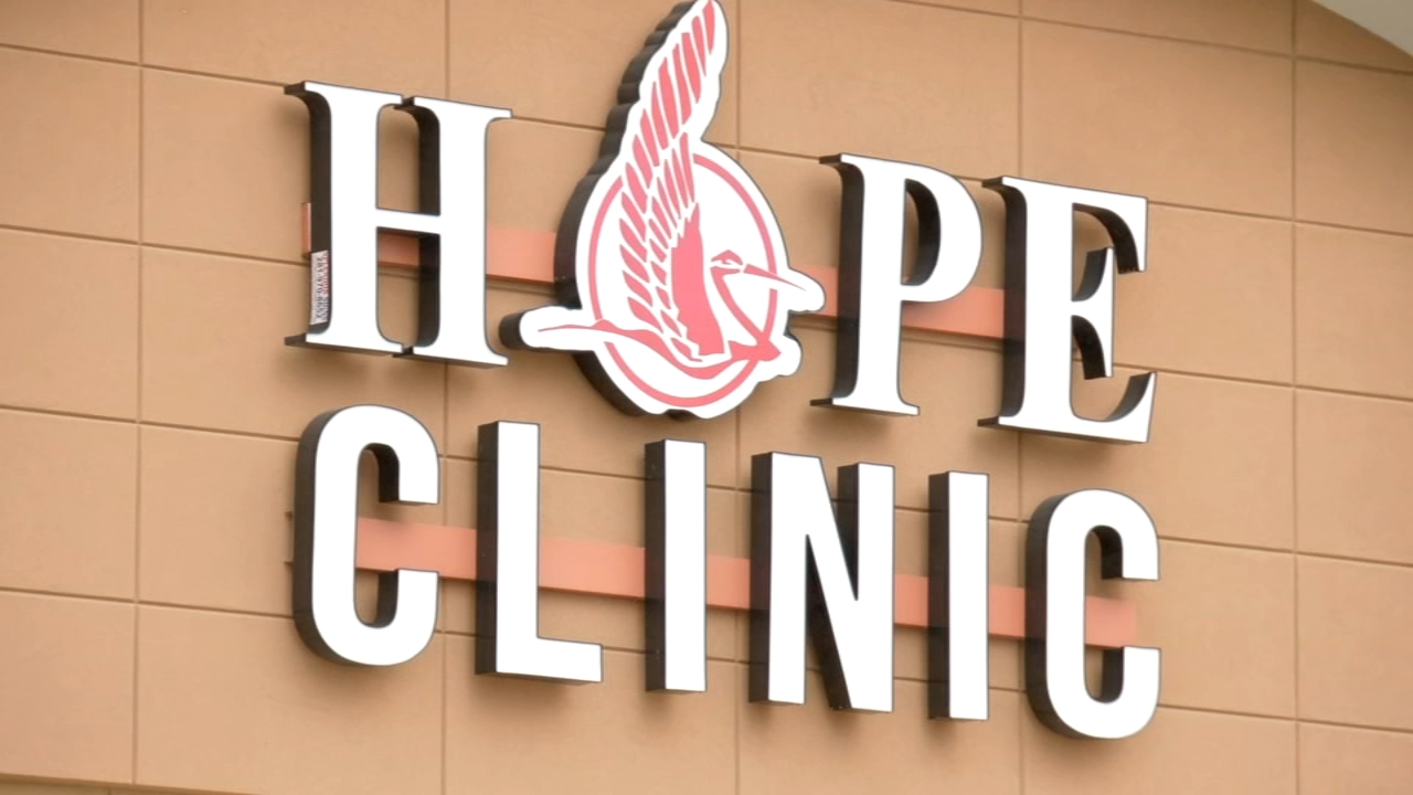 Houston works to open low-income vaccine clinic