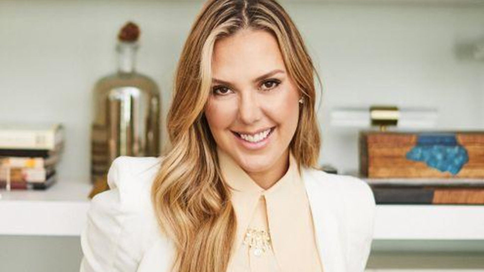 Kendra Scott steps down as CEO of billion-dollar Austin jewelry company