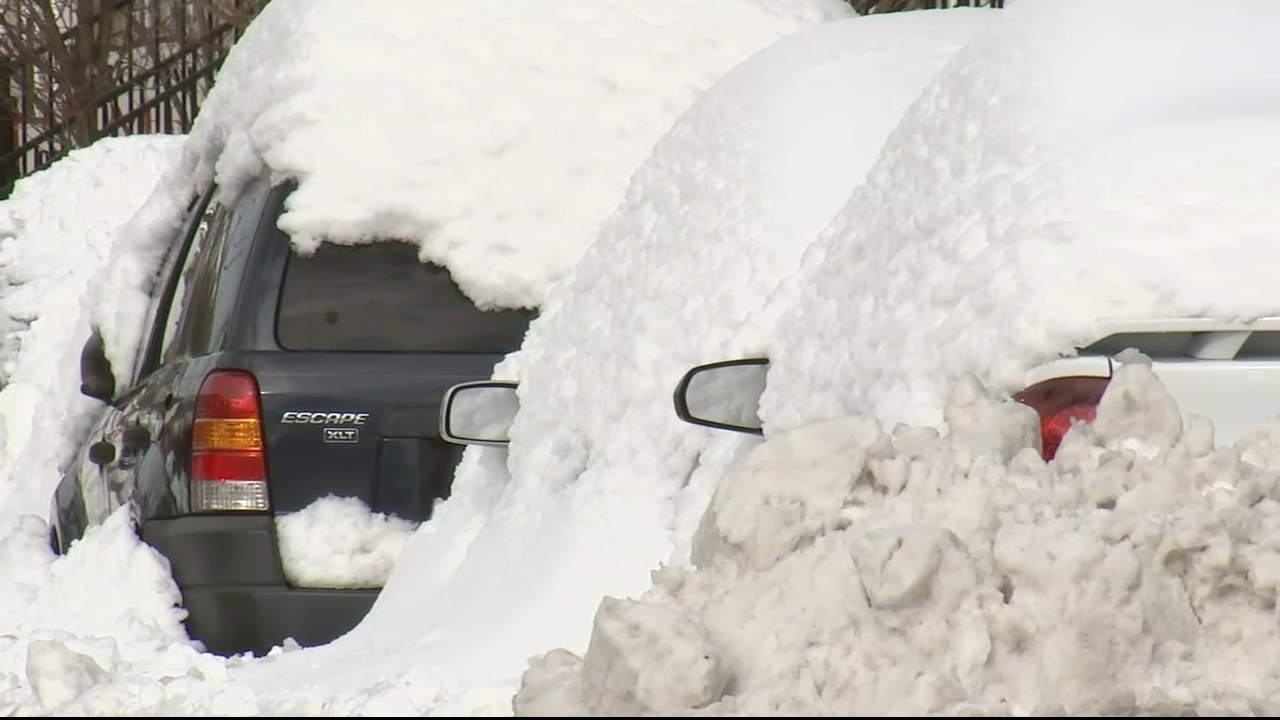 Reading neighborhoods still digging out from the snowstorm