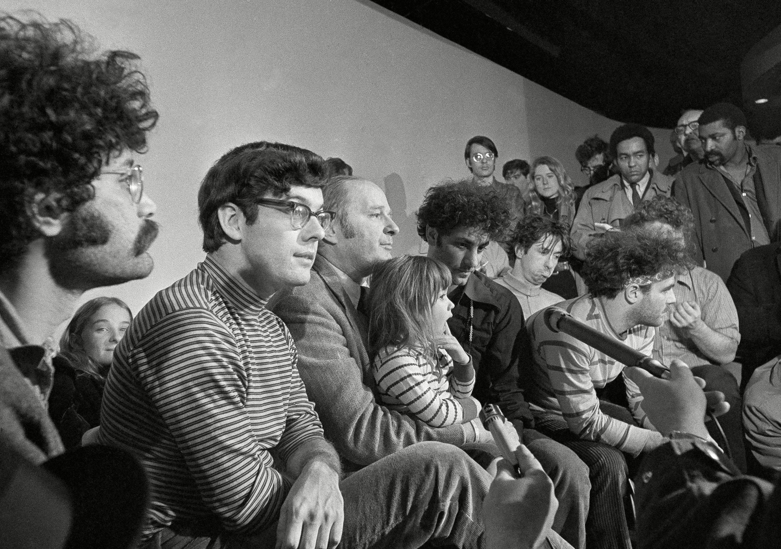 Rennie Davis, 'Chicago Seven' activist tried for organizing protest outside 1968 Democratic National Convention, dead at 80 - Vimarsana News