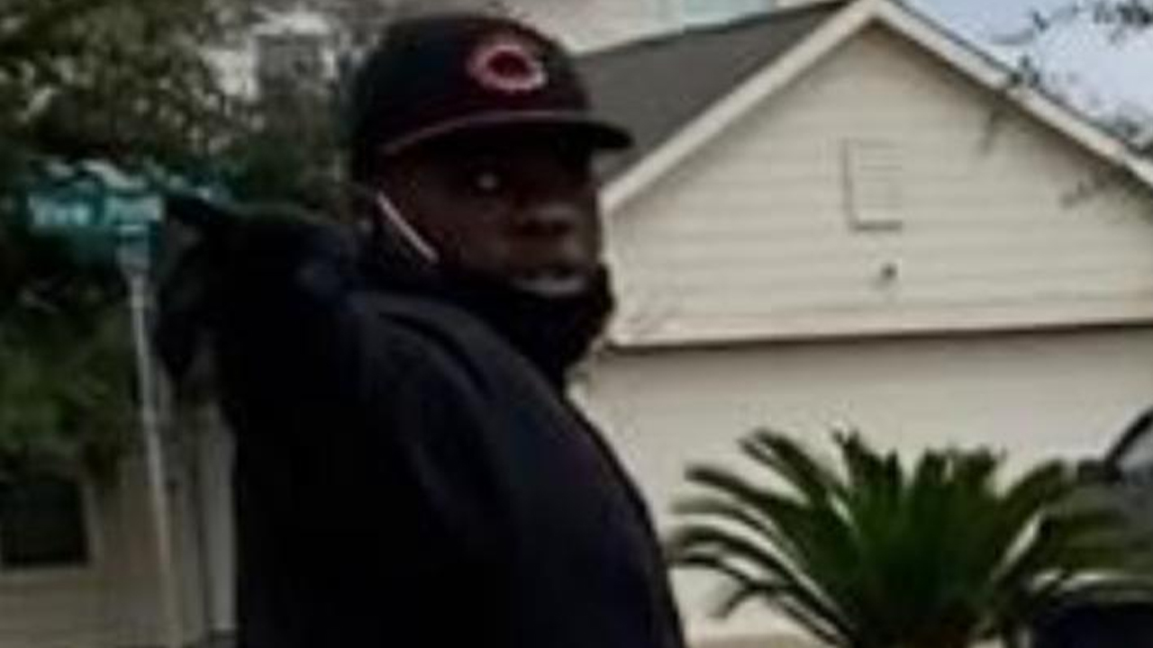 Men accused of robbing, tying up teens during virtual school