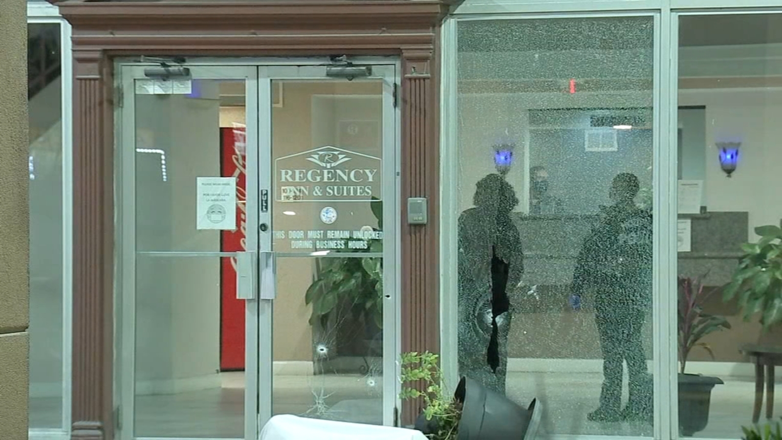 Man shot to death outside east Houston hotel - Vimarsana News