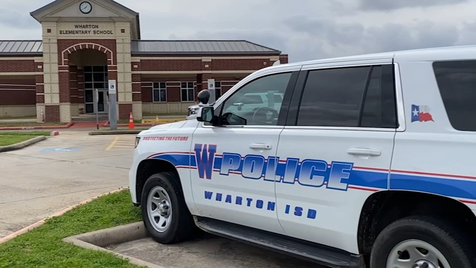 Wharton Elementary School employee investigated for alleged inappropriate touching - Vimarsana News