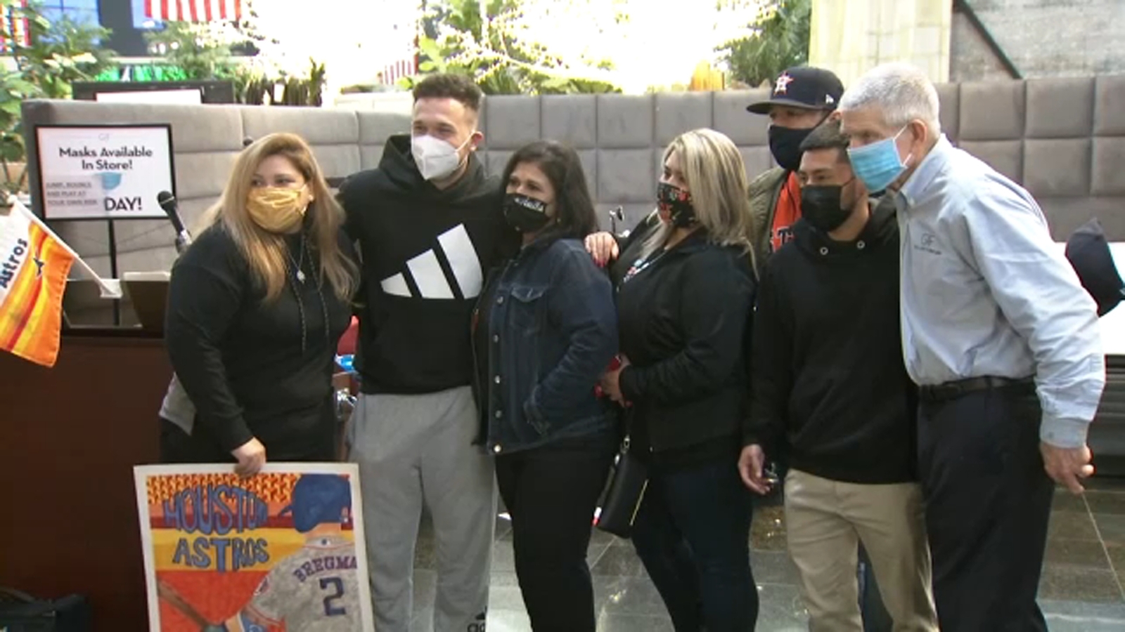 Mattress Mack and Alex Bregman donate furniture to Houston family who lost home in fire ABC13