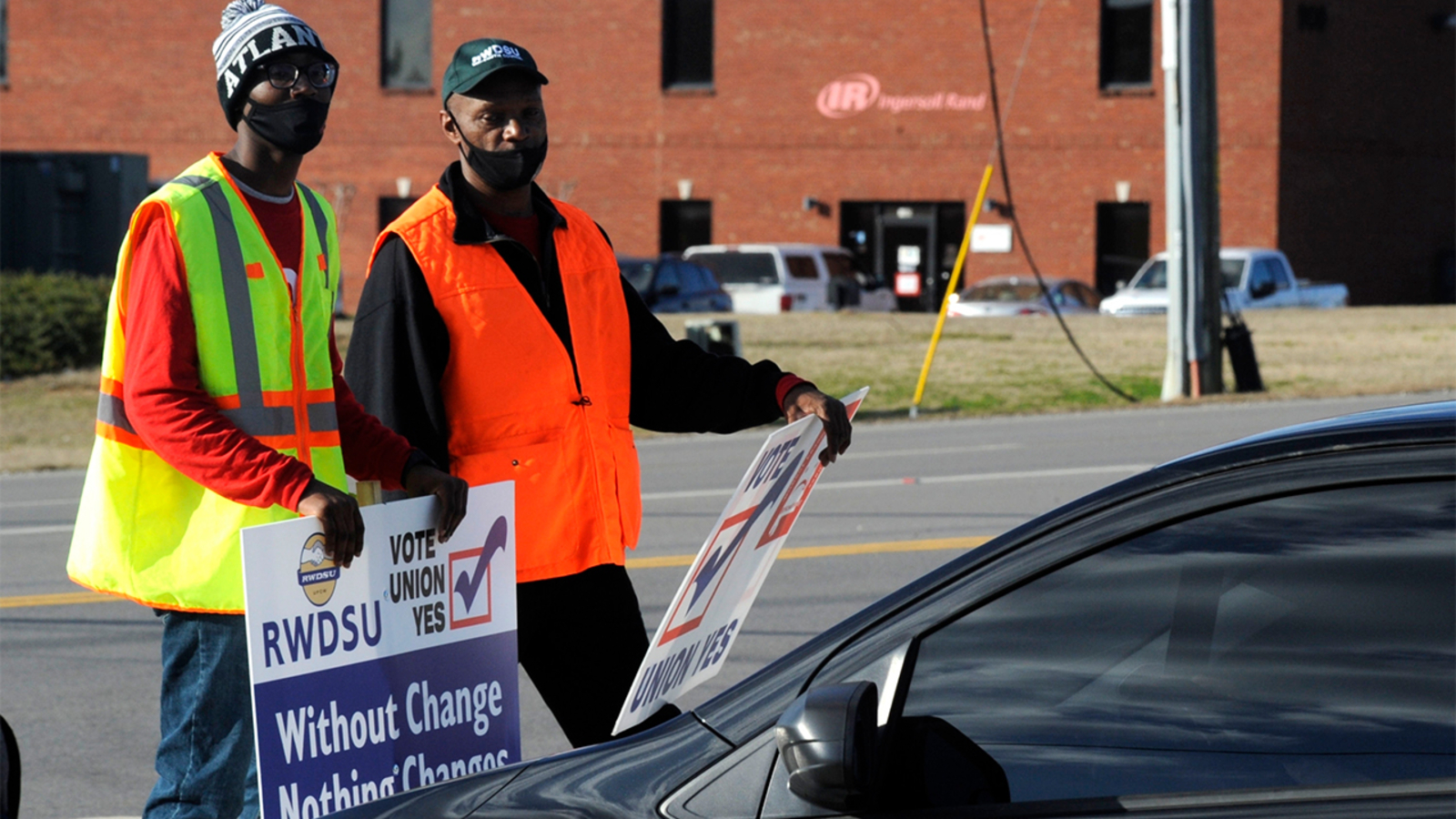 Amazon faces biggest unionization push in its history - ABC11 Raleigh-Durham - Vimarsana News