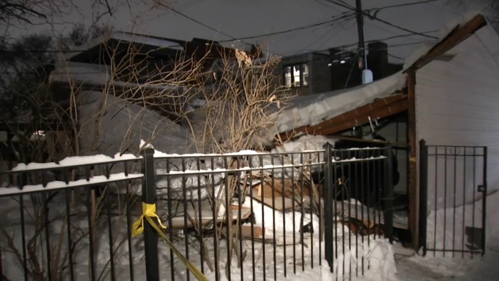 Lakeview condo garage roof collapses under snow