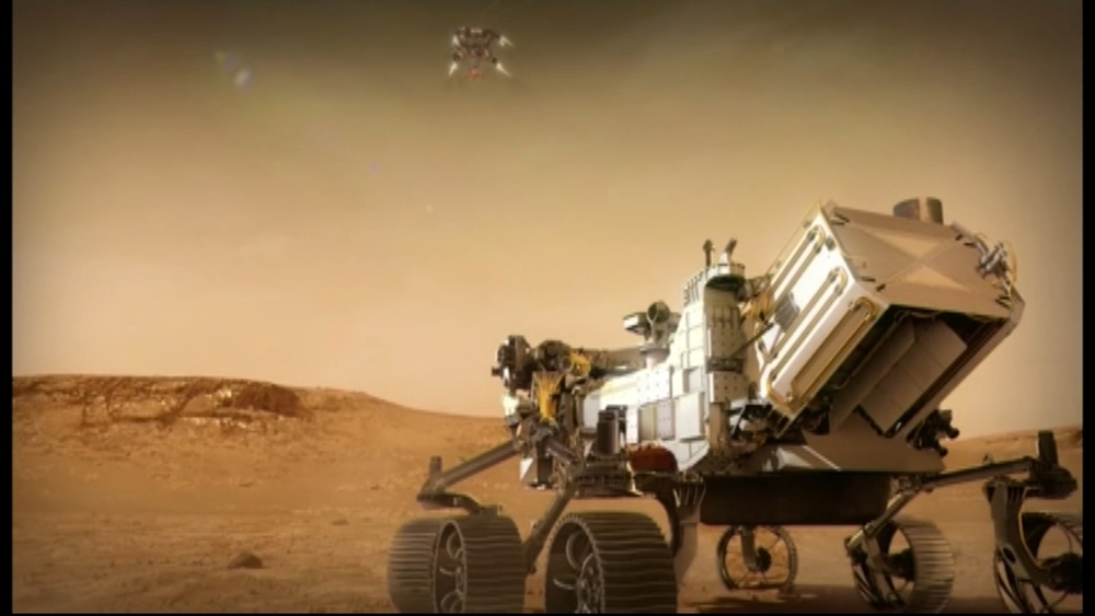 NASA rover streaks toward a landing on Mars