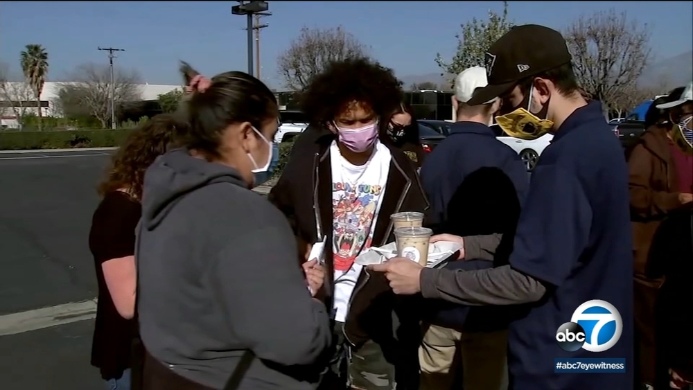 IE mobile coffee shop empowers workers with special needs