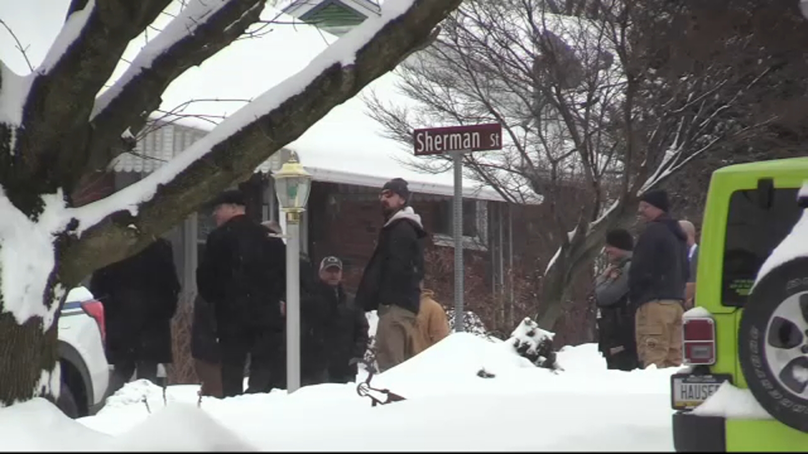 Man allegedly armed with gun shot, killed by officer in Catasauqua, Pennsylvania - Vimarsana News