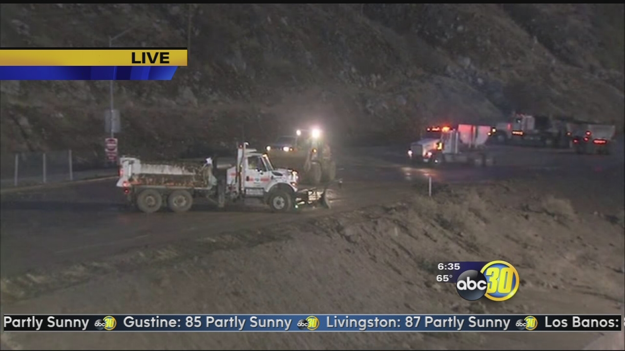 I5 over the Grapevine, Highway 58 remain closed following mud slides