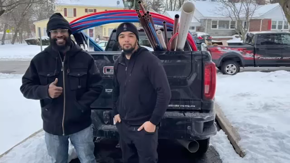 NJ handymen provide helping hand to storm-ravaged TX