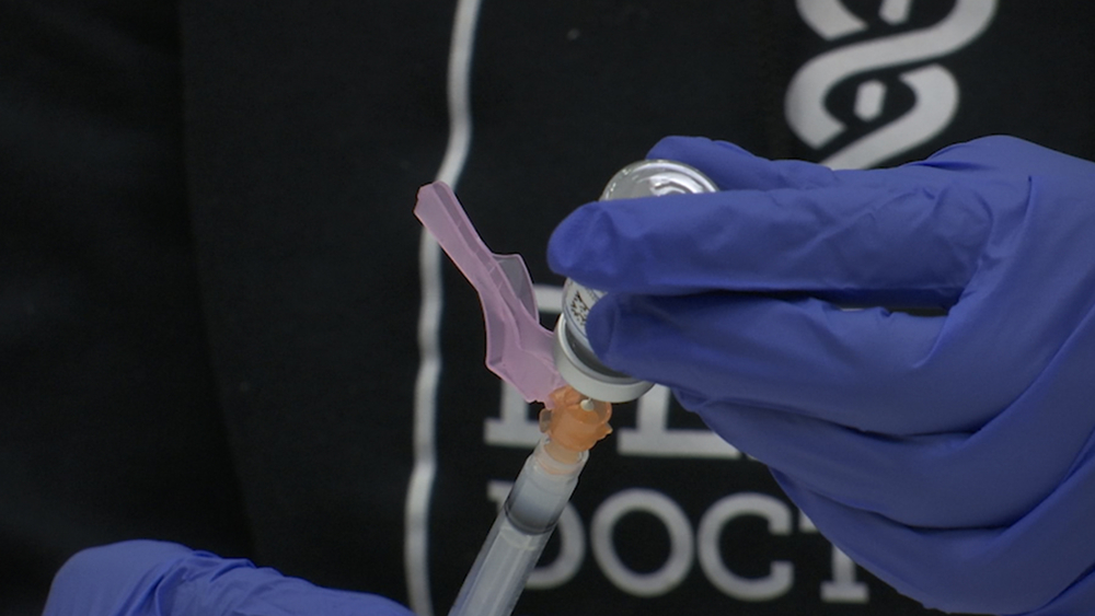 This group of doctors administered 4,000 COVID-19 shots in one day