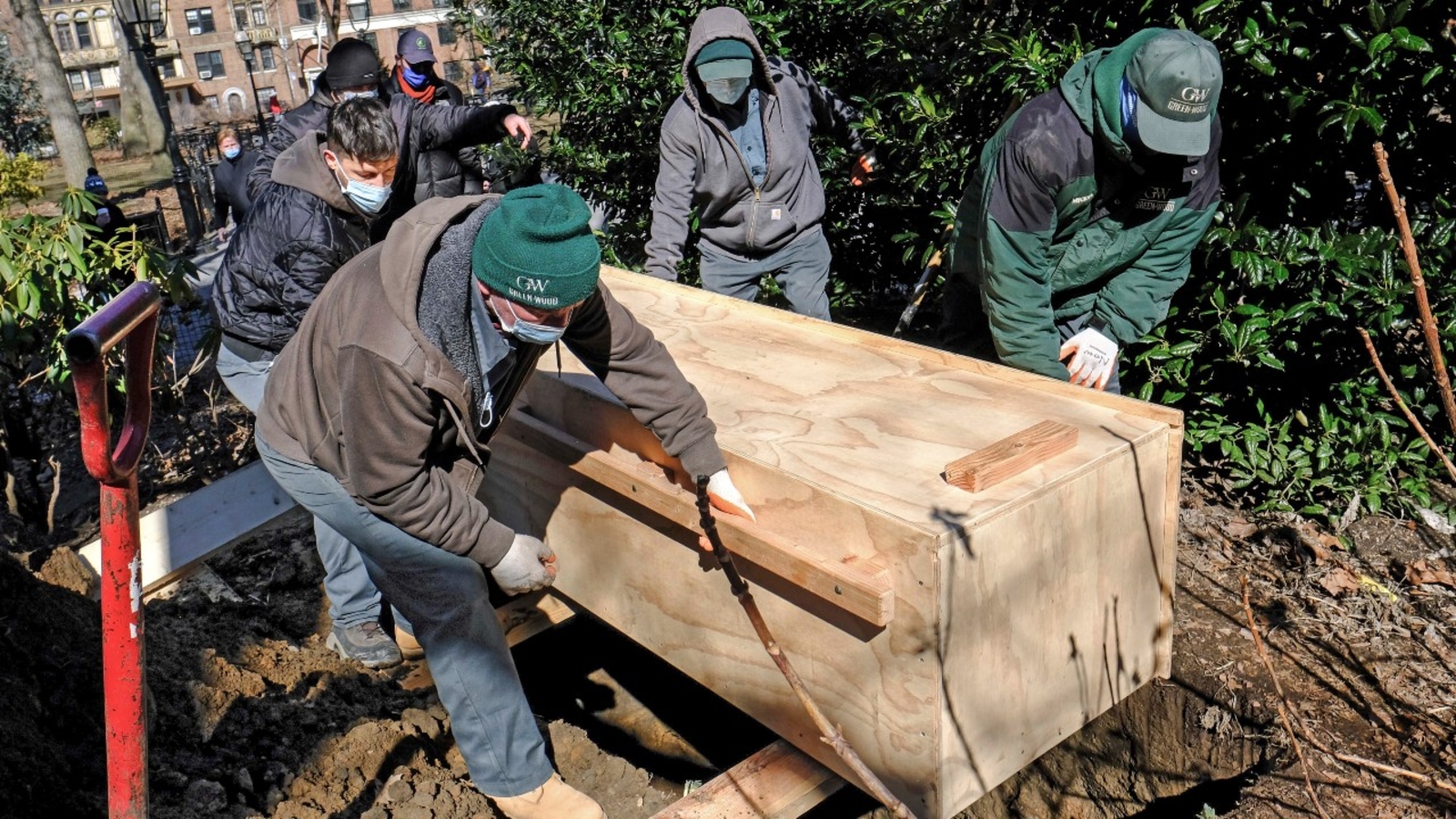 Human remains found during construction reburied at Washington Square Park - Vimarsana News
