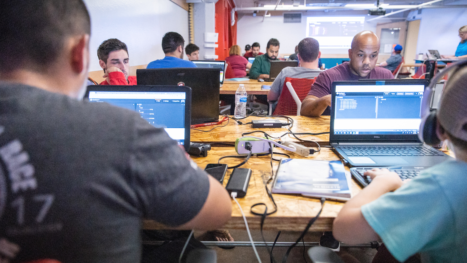 This company is paying people to learn skills in tech! - Vimarsana News