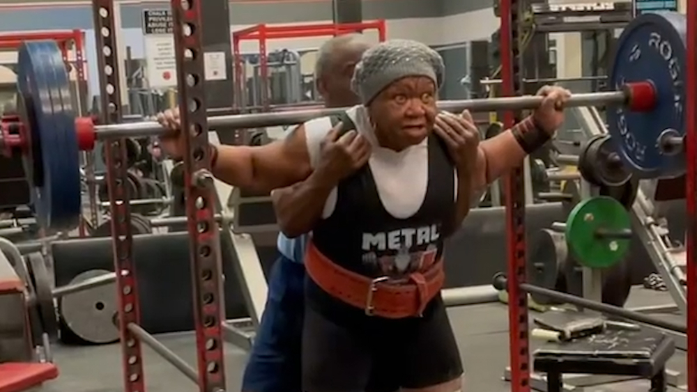 78-year-old lifts over 400lbs