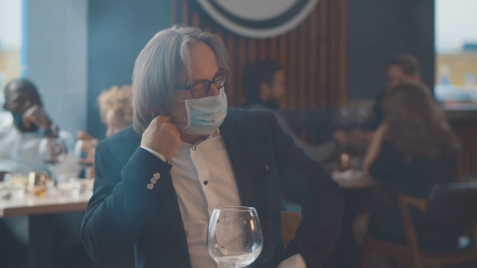 70% of Houston-area restaurants still asking customers to wear masks, survey finds - Vimarsana News