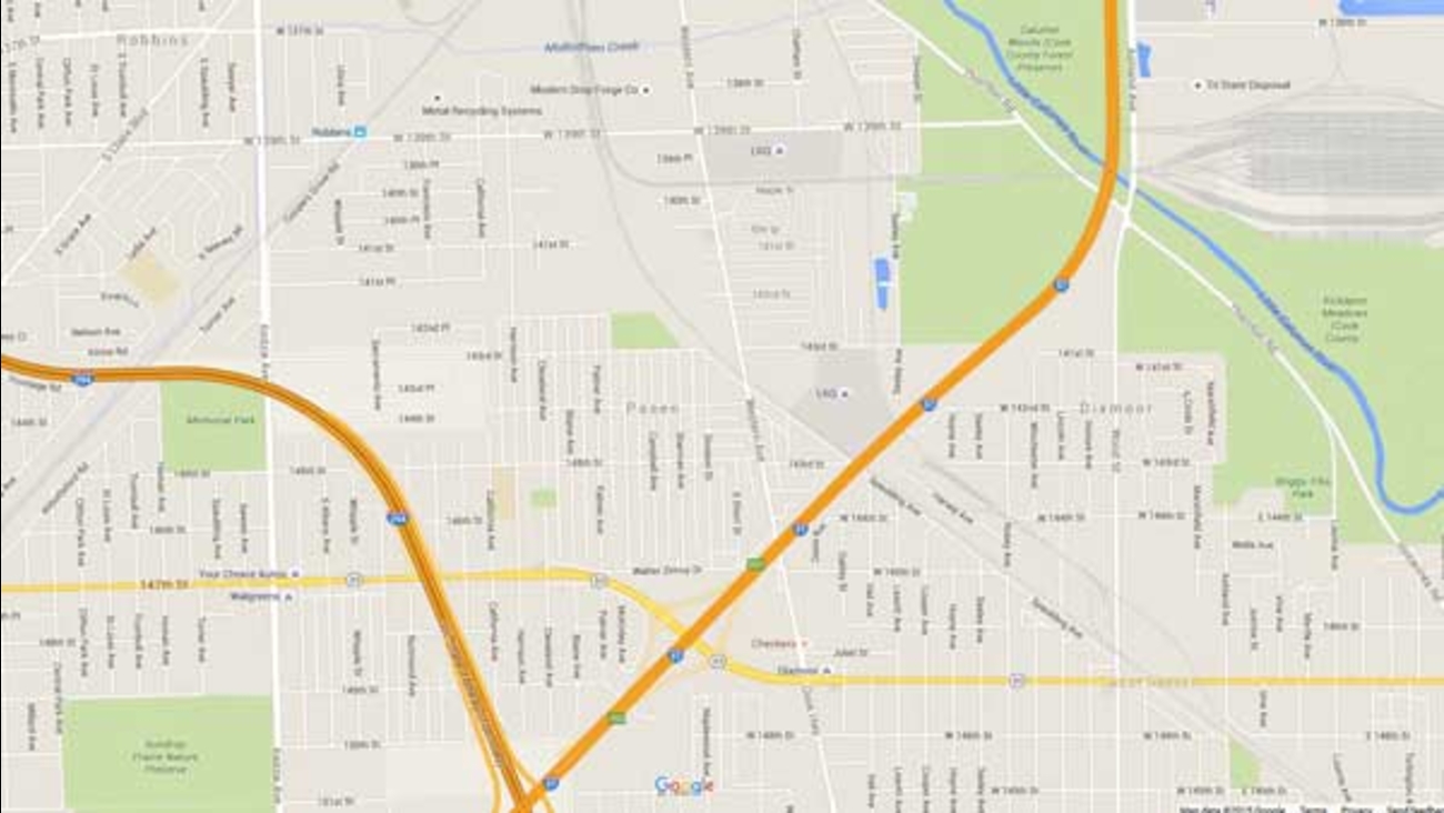 Drivers who take 139th Street through south suburban Blue Island should prepare to take a detour around the railroad crossing near Western Avenue for the next month.