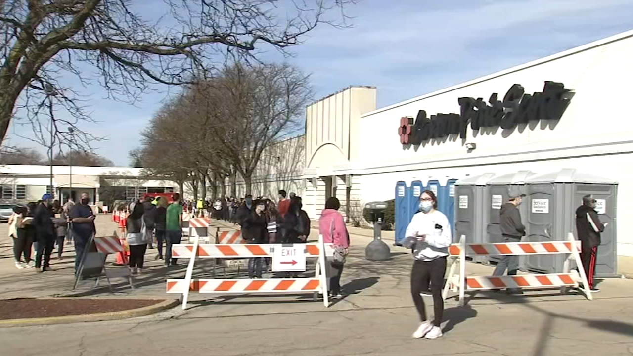 Aurora opens up another one-day mass vaccination site