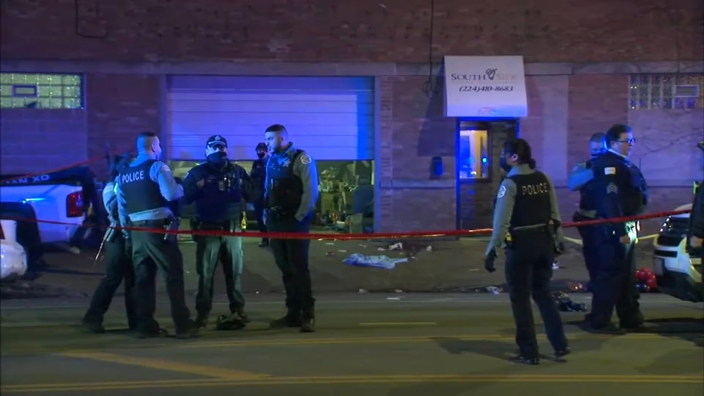Video shows shooting inside Chicago warehouse party