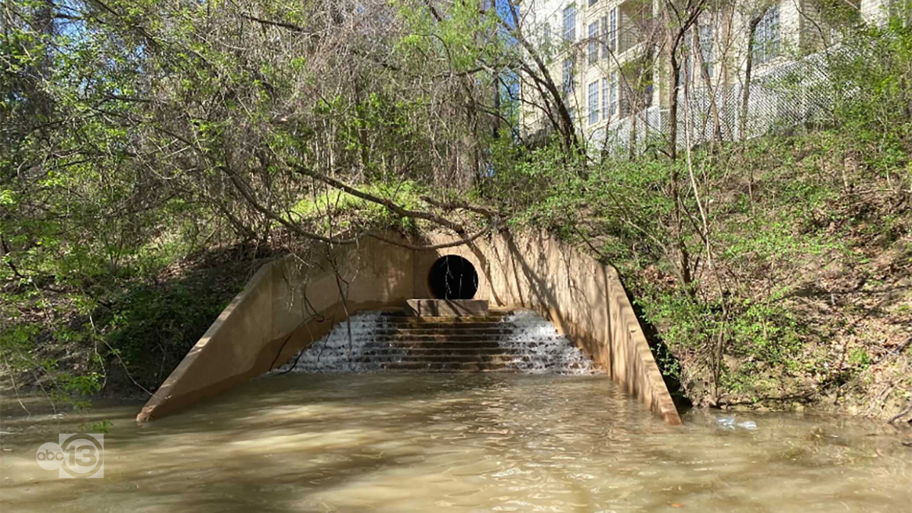 Culvert on Buffalo Bayou becomes entryway in museum break-in