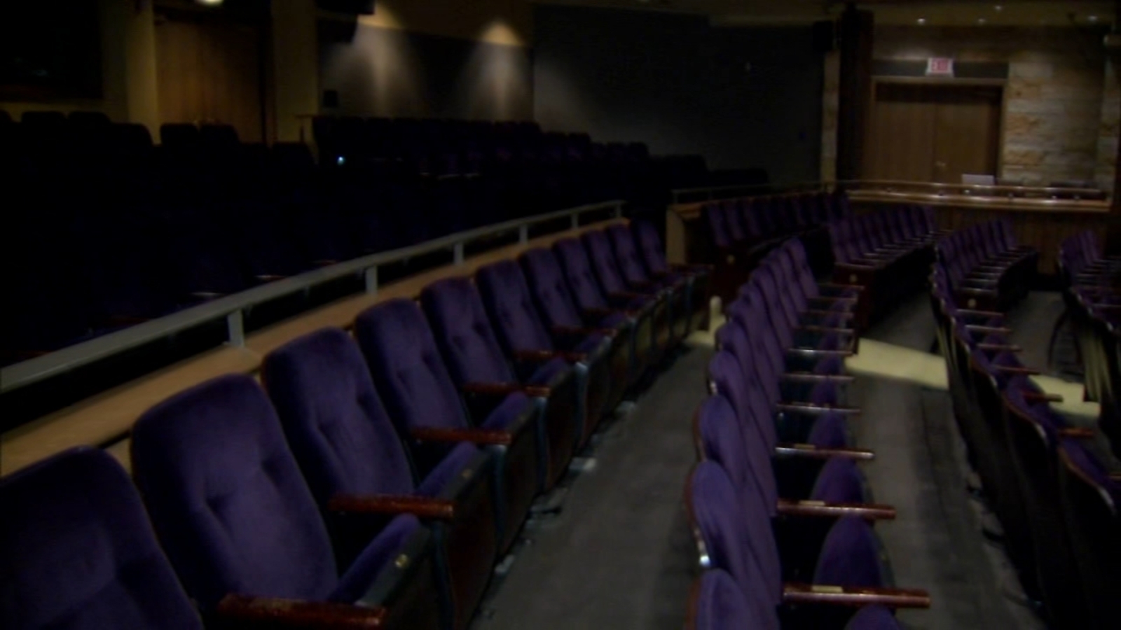 Chicago Theater 1 Year After Covid Pandemic Shut Down All Productions Industry Looking Forward To Reopening Abc7 Chicago