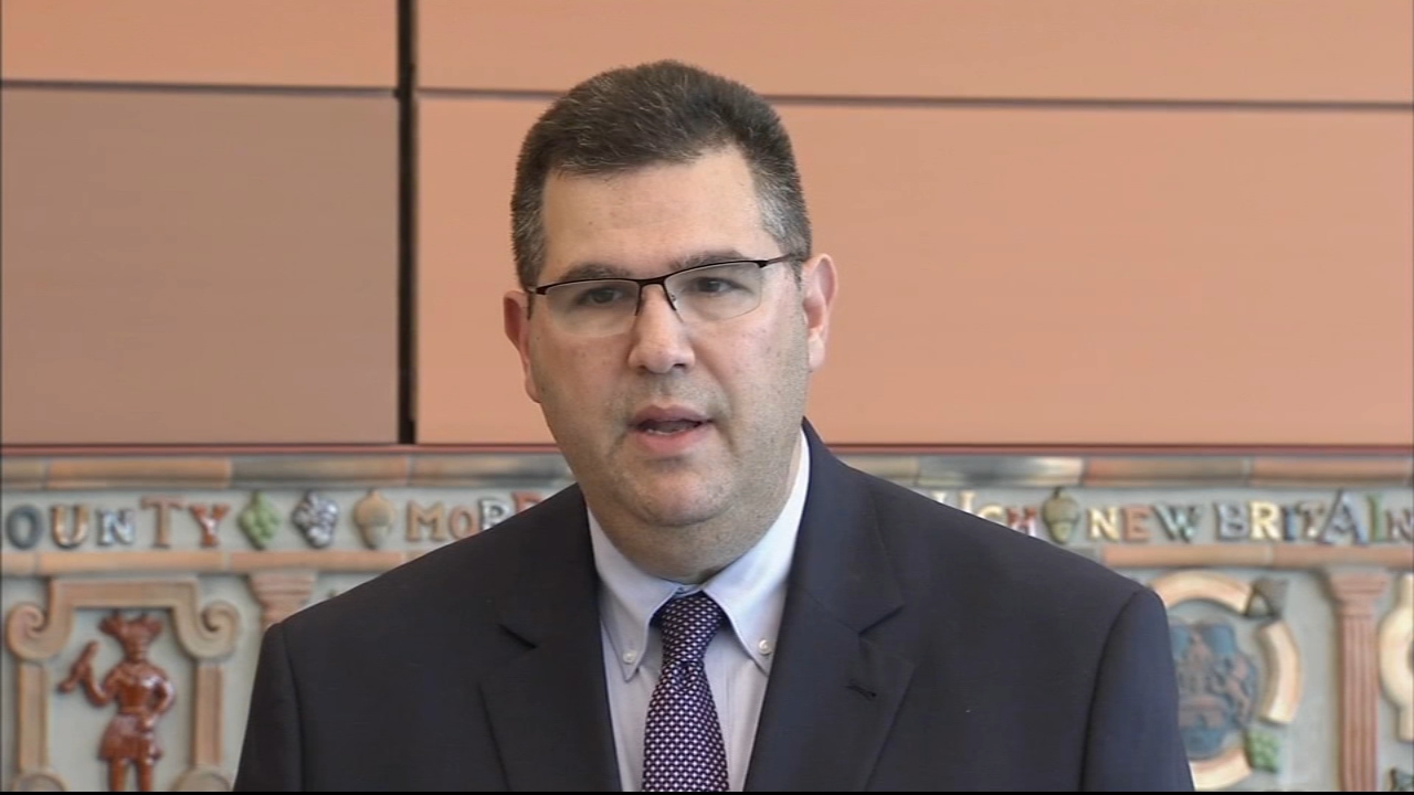 Prosecutor demoted after working as delivery driver while on job