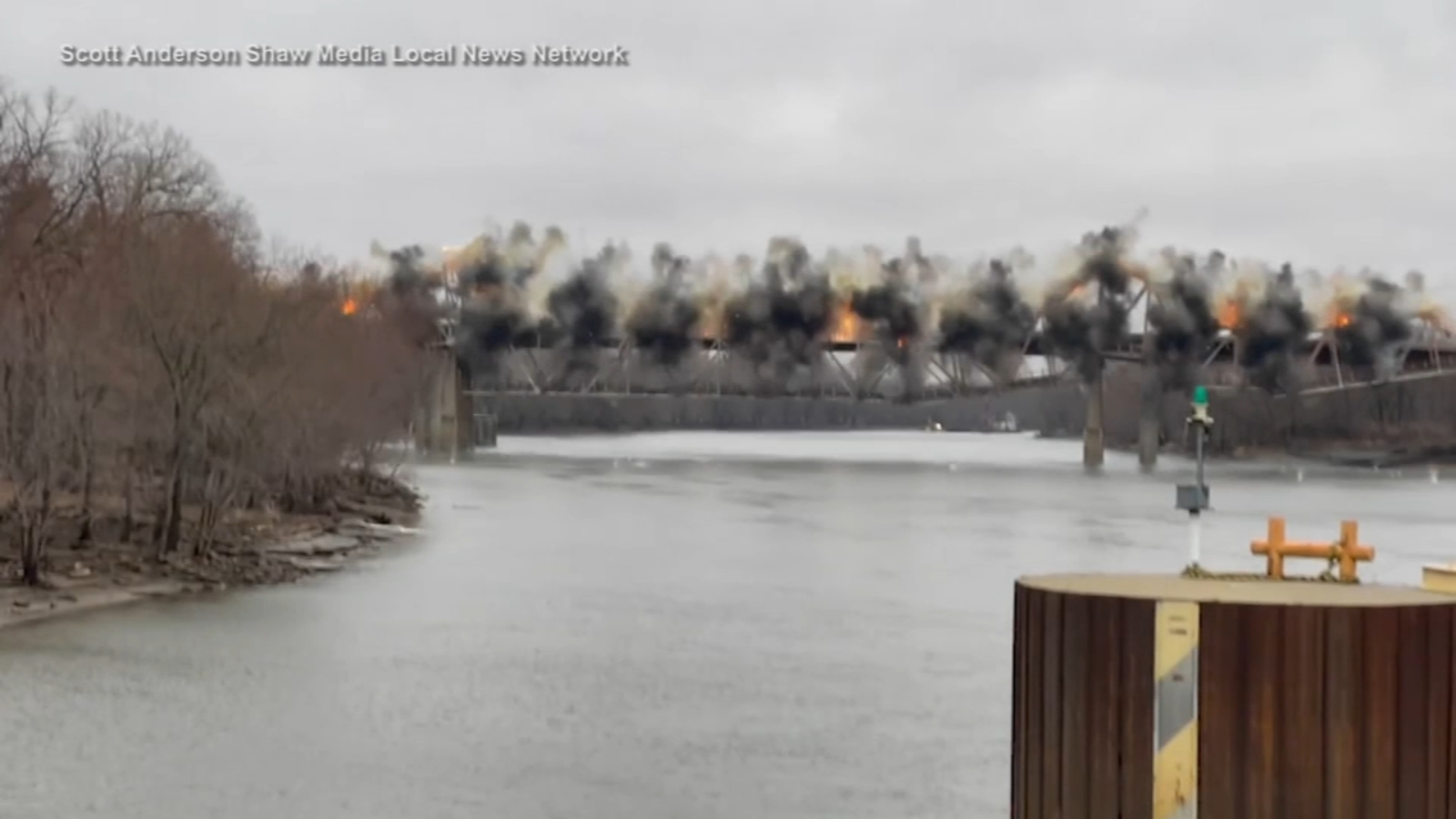 Drone video captures Utica bridge implosion on Route 178 over Illinois