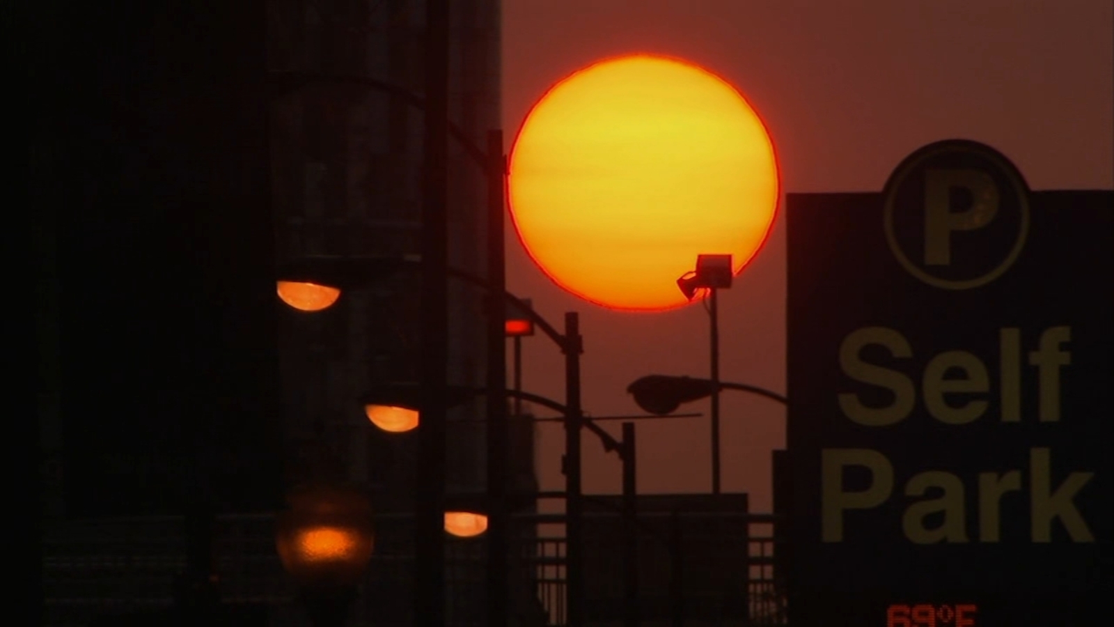 Chicagohenge is back, marking astronomical beginning of Spring ABC7