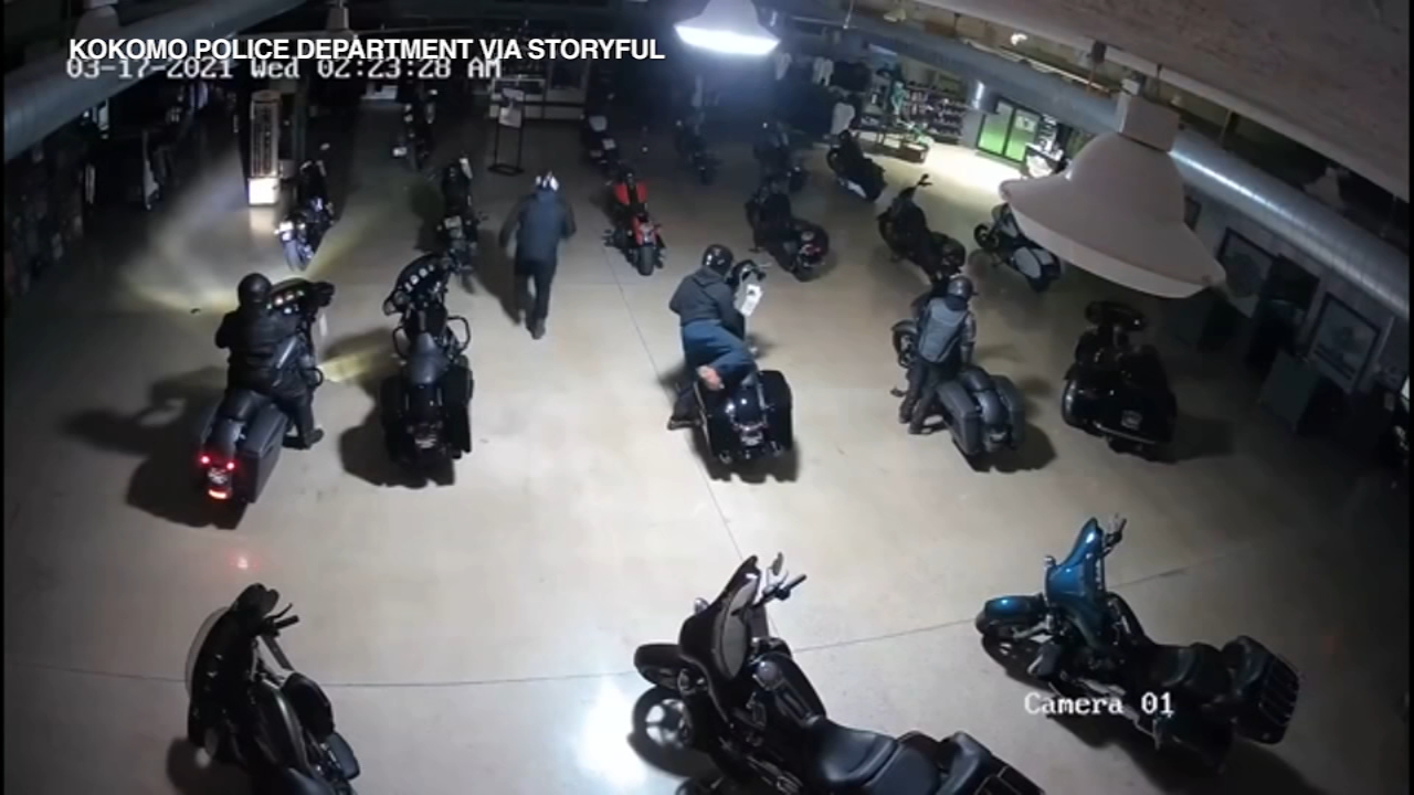 Burglars ride motorcycles out of Indiana Harley-Davison dealership