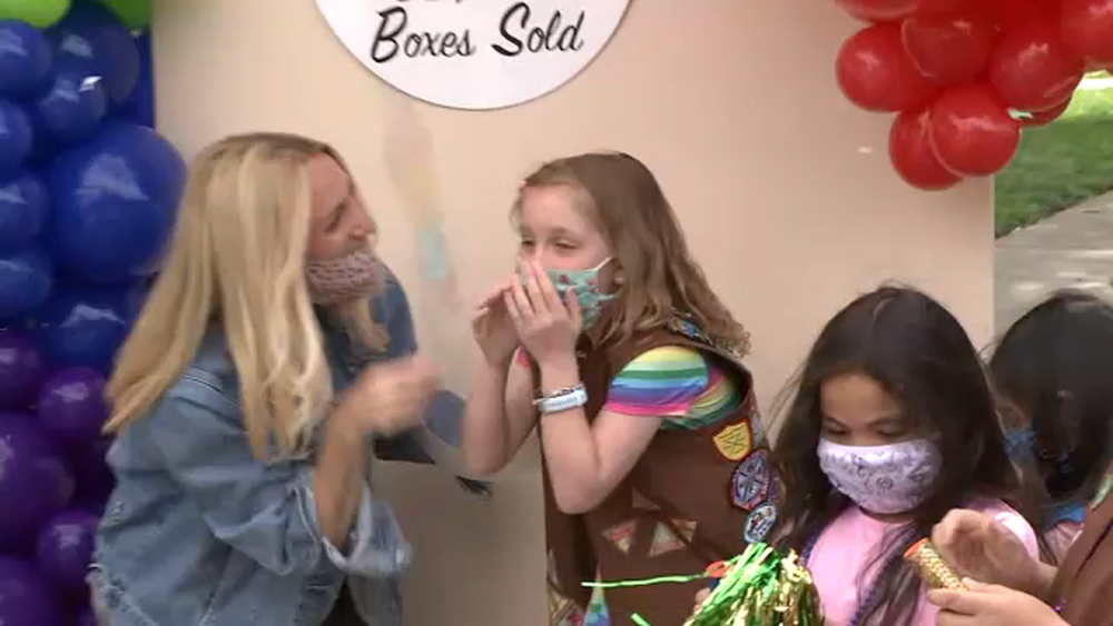 IE Girl Scout, 8, sets national record for cookie sales