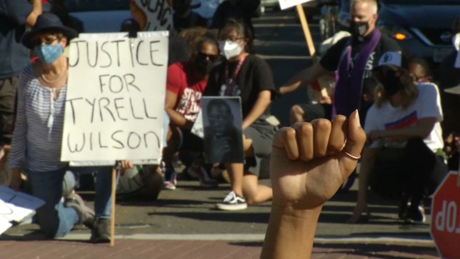 Family Protesters Demand Justice For African American Man Killed By Danville Police Officer Abc7 San Francisco