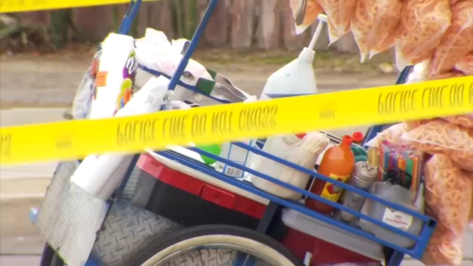 Volunteers give pepper spray to Fresno's street vendors