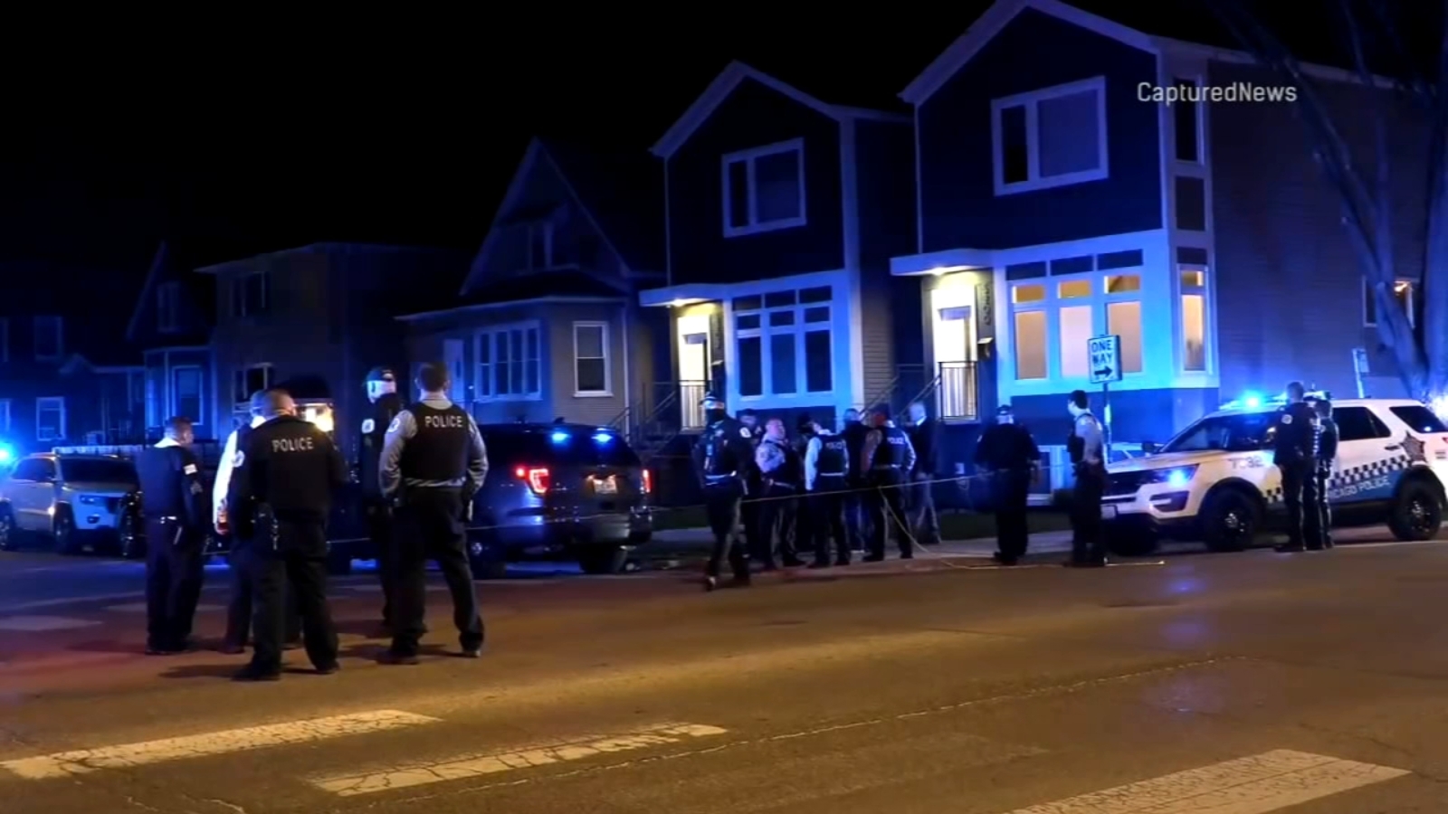 Chicago police shooting CPD officer fatally shoots armed suspect on