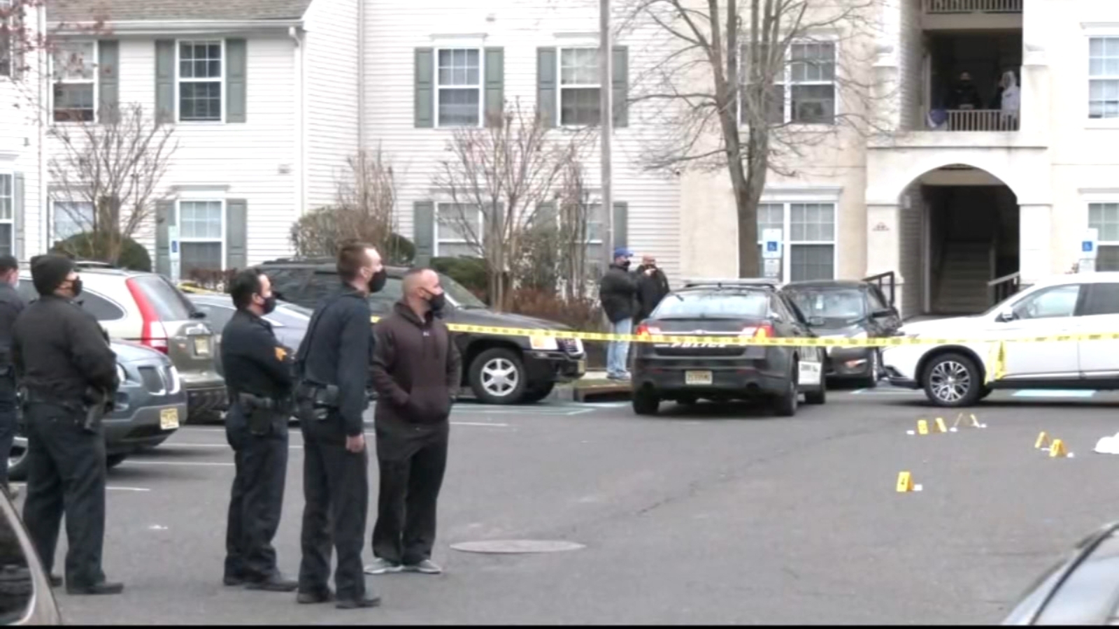 Man found shot and killed outside Cherry Hill apartment complex 6abc