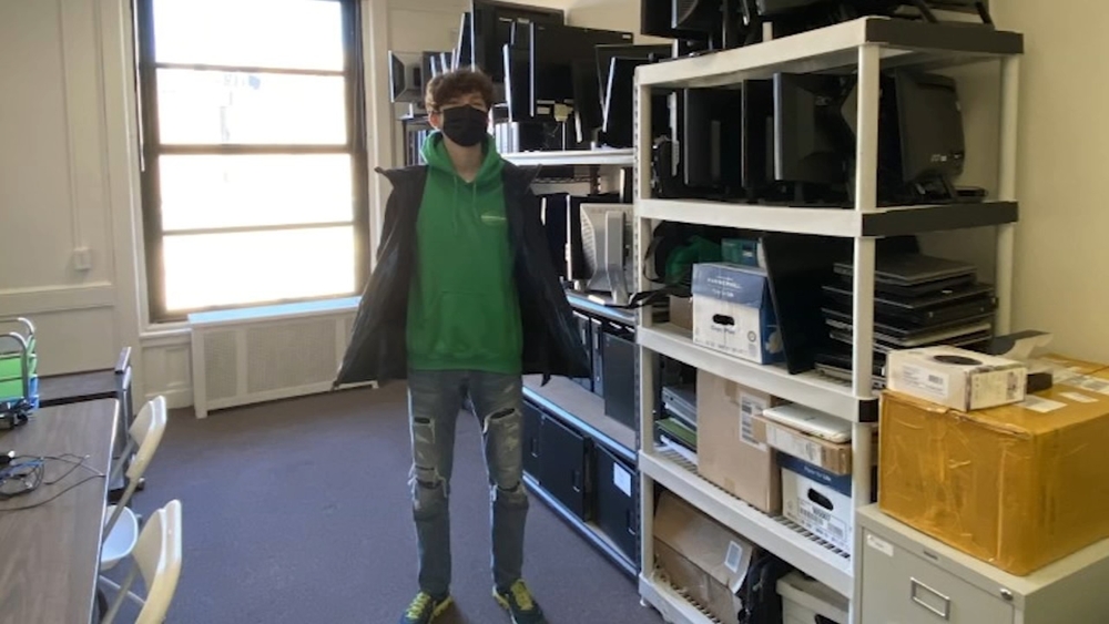 Be Kind: High school student from NJ refurbishes, donates computers to those in need