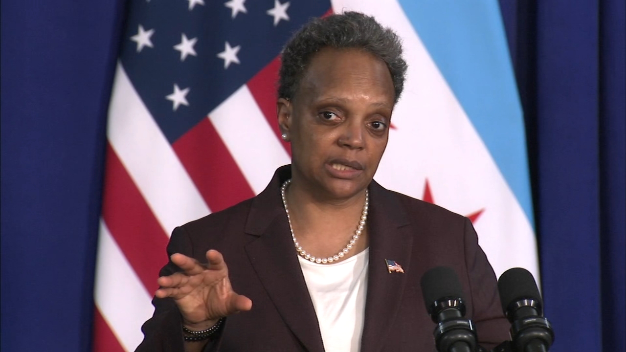 Chicago will open vaccinations to all adults by April 19, Lightfoot says