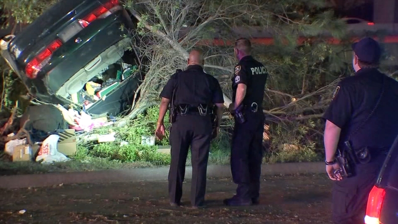 Possible Drunk Driver S Car Flips In Eastex Freeway Police Chase Crash Abc13 Houston