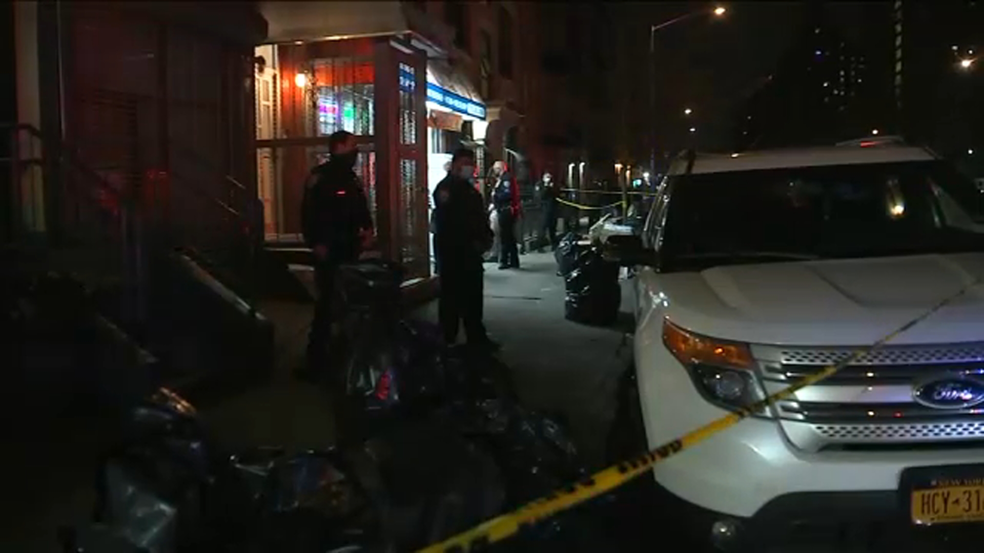 Man shot inside Bronx bodega after argument