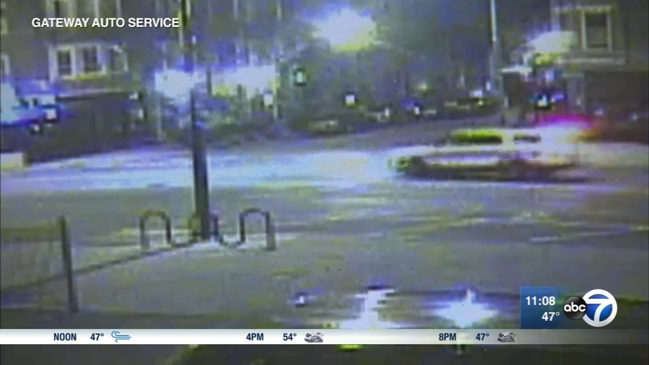 Woman and daughter, 2, carjacked in Wicker Park: CPD