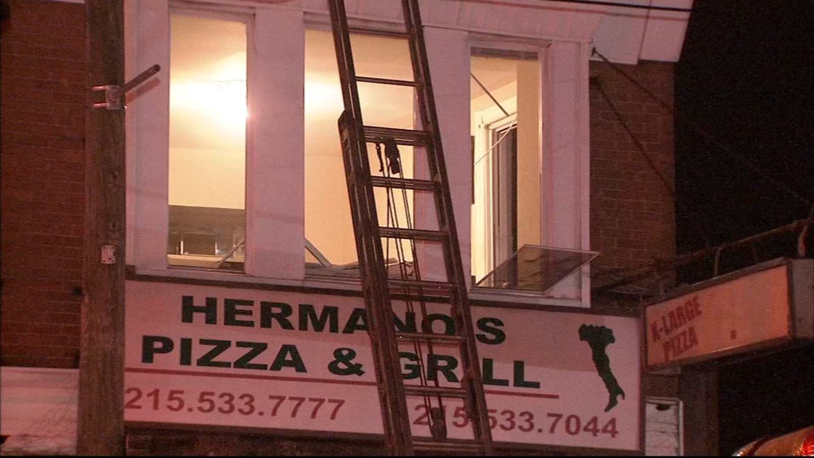 Philadelphia pizza shop catches fire on Torresdale Avenue, residents in