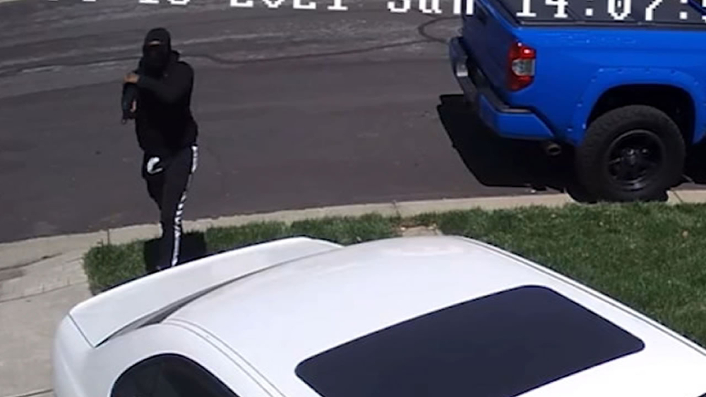 EXCLUSIVE: EB family followed home by robber; dad held at gunpoint