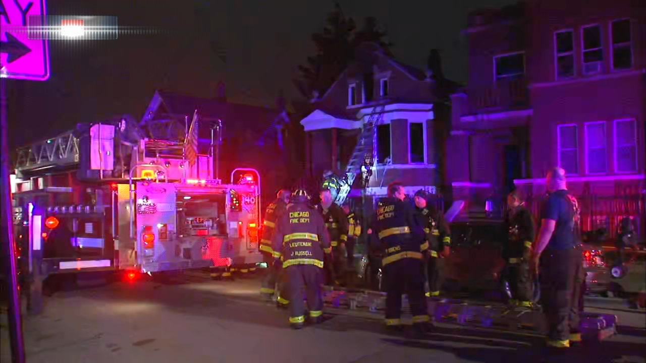 Man dies after Little Village house fire; 4 displaced: CPD