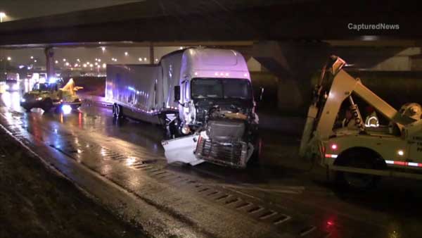 A jackknifed semi on the inbound Dan Ryan Expressway near 63rd Street closed all local lanes for nearly three hours early Wednesday morning.